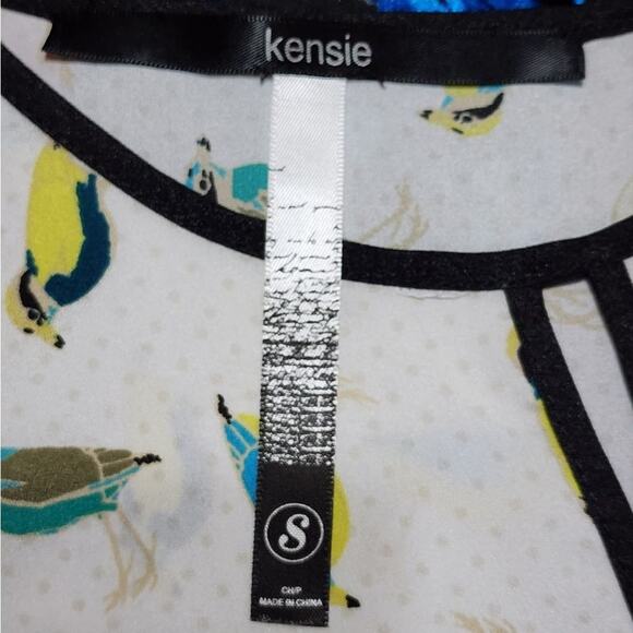 KENSIE GREEN, blue, and yellow bird print Sleeveless shirt size small‎ - Picture 6 of 6